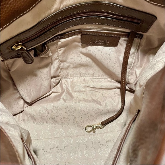 Michael Kors Hamilton Convertible Bag in Brown Pebbled Leatherher with Dust Bag - Picture 6 of 11